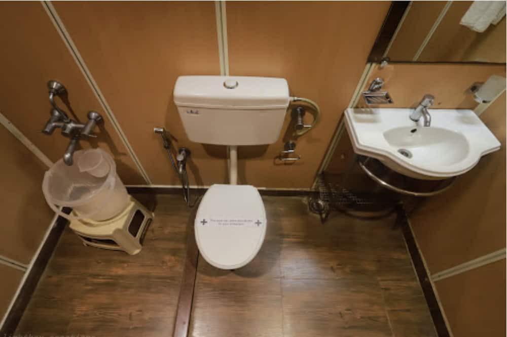 Photo of Bathroom in Karnala