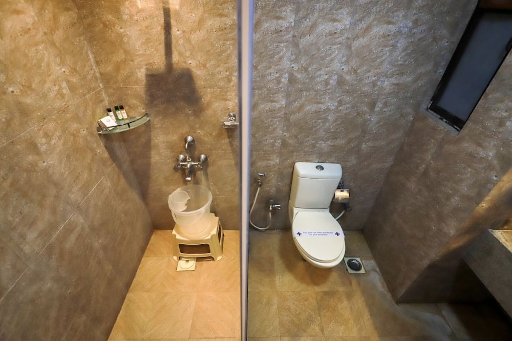 Photo of Bathroom in Karnala