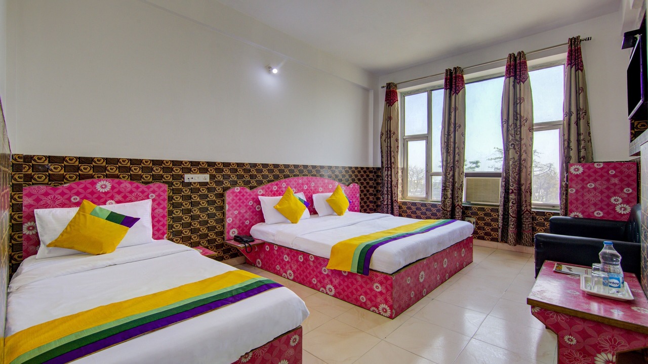 Photo of Bedroom in Katra
