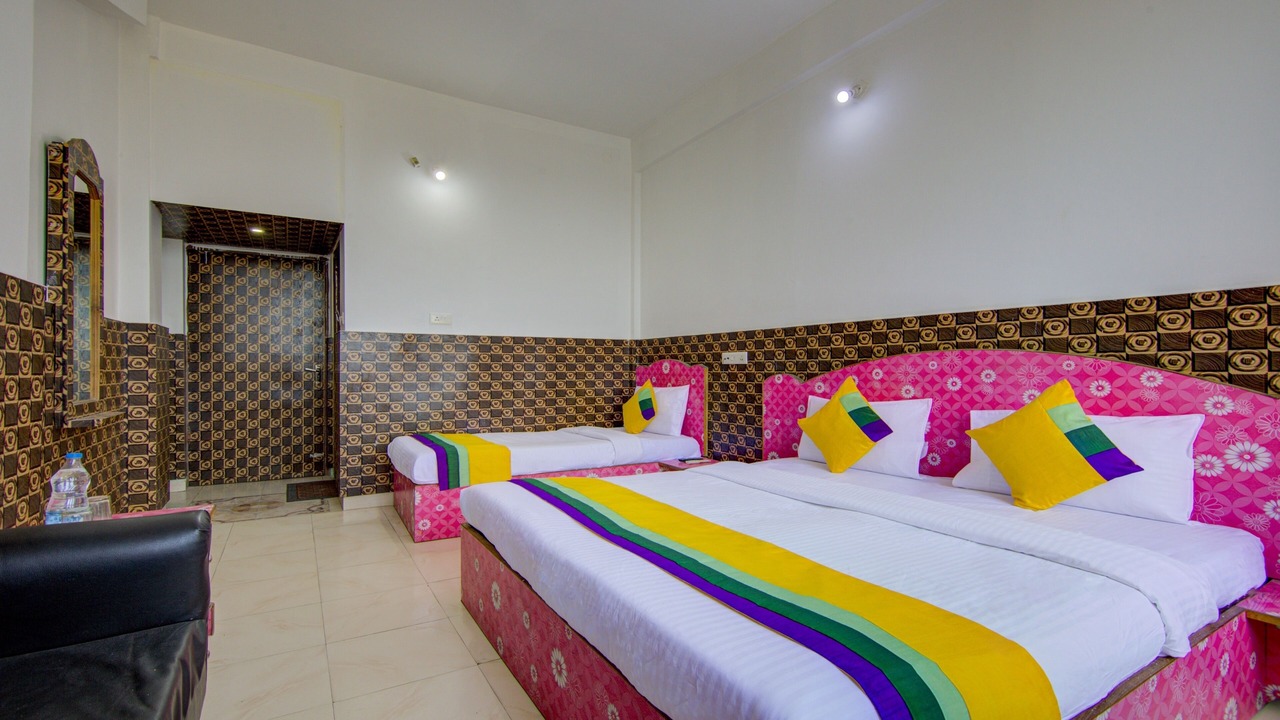 Photo of Bedroom in Katra