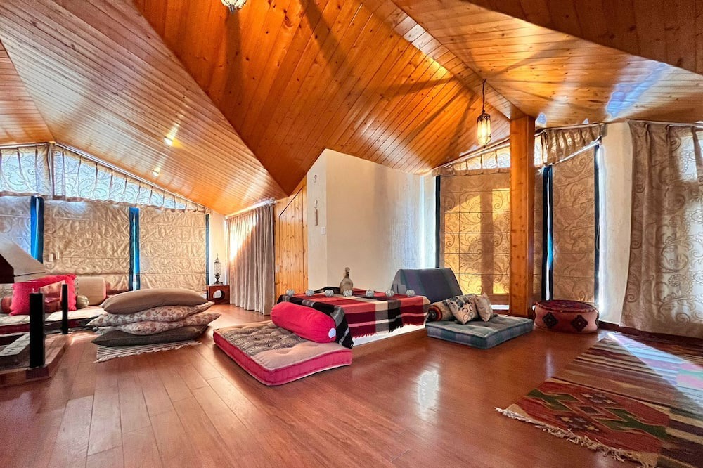 Photo of Bedroom in Shimla