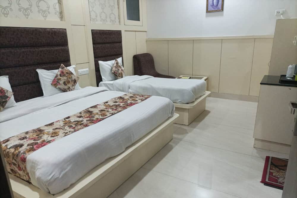 Photo of Bedroom in Katra