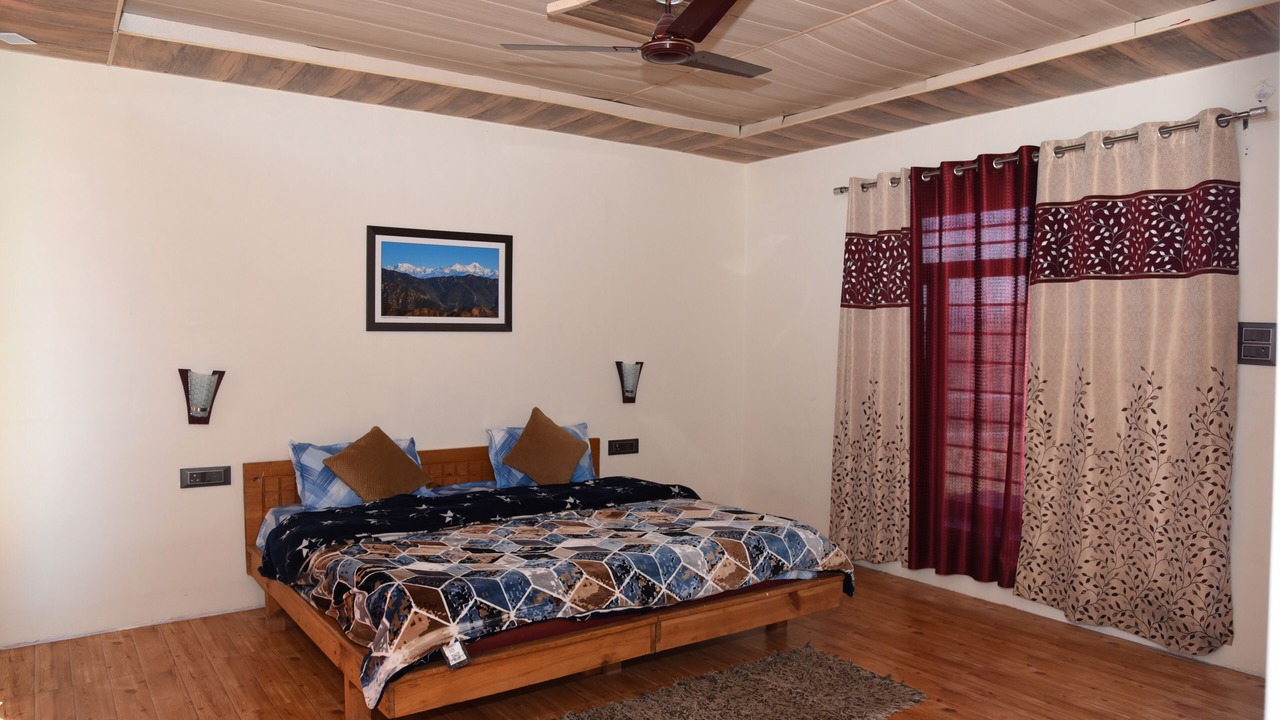 Photo of Bedroom in Chakrata