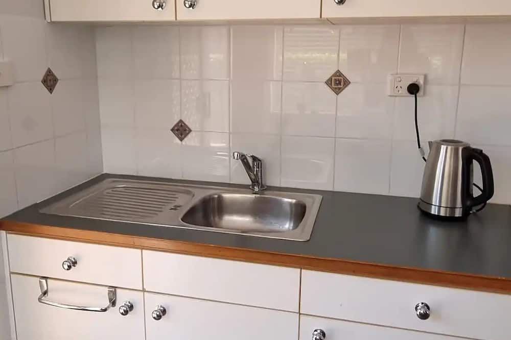 Photo of Kitchen in Glen Alpine