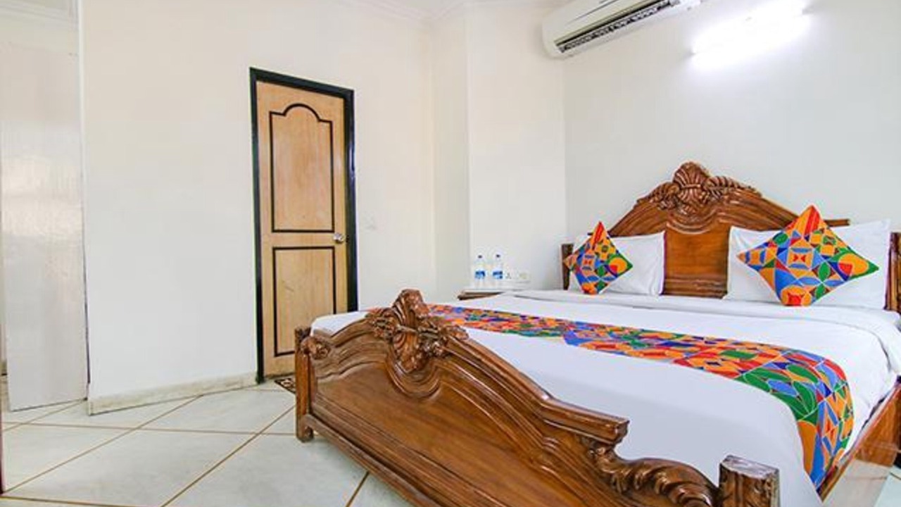 Photo of Bedroom in DLF Phase 3