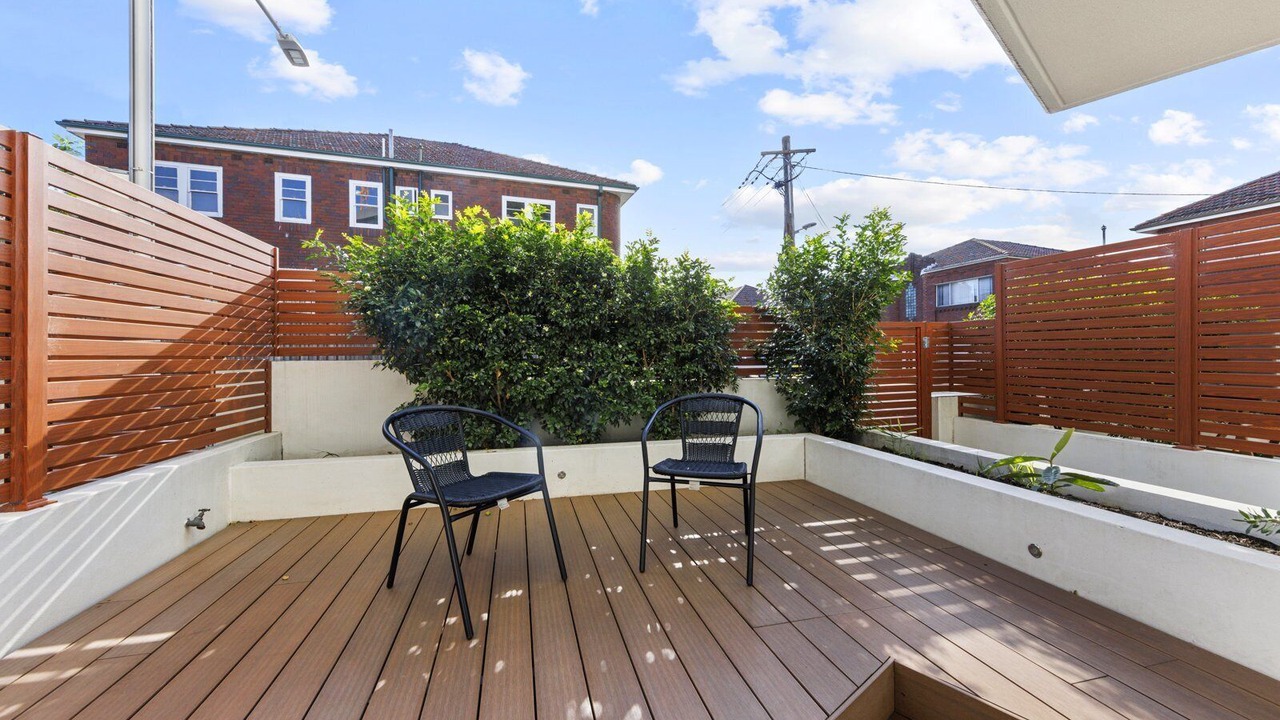 Photo of Patio Balcony in Ashfield