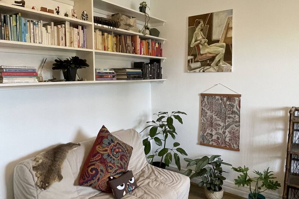 Photo of Livingroom in Annandale