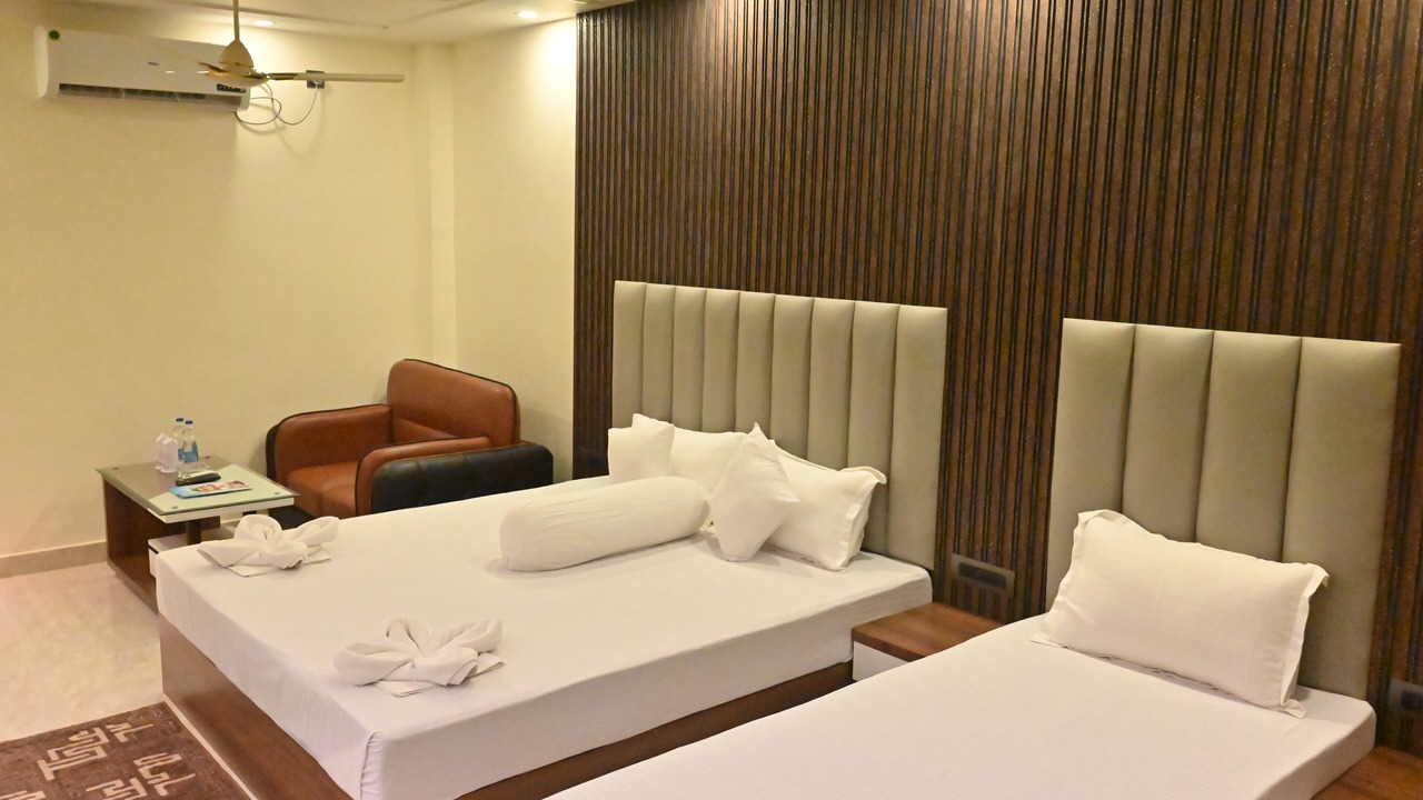 Photo of Bedroom in Mandarmani
