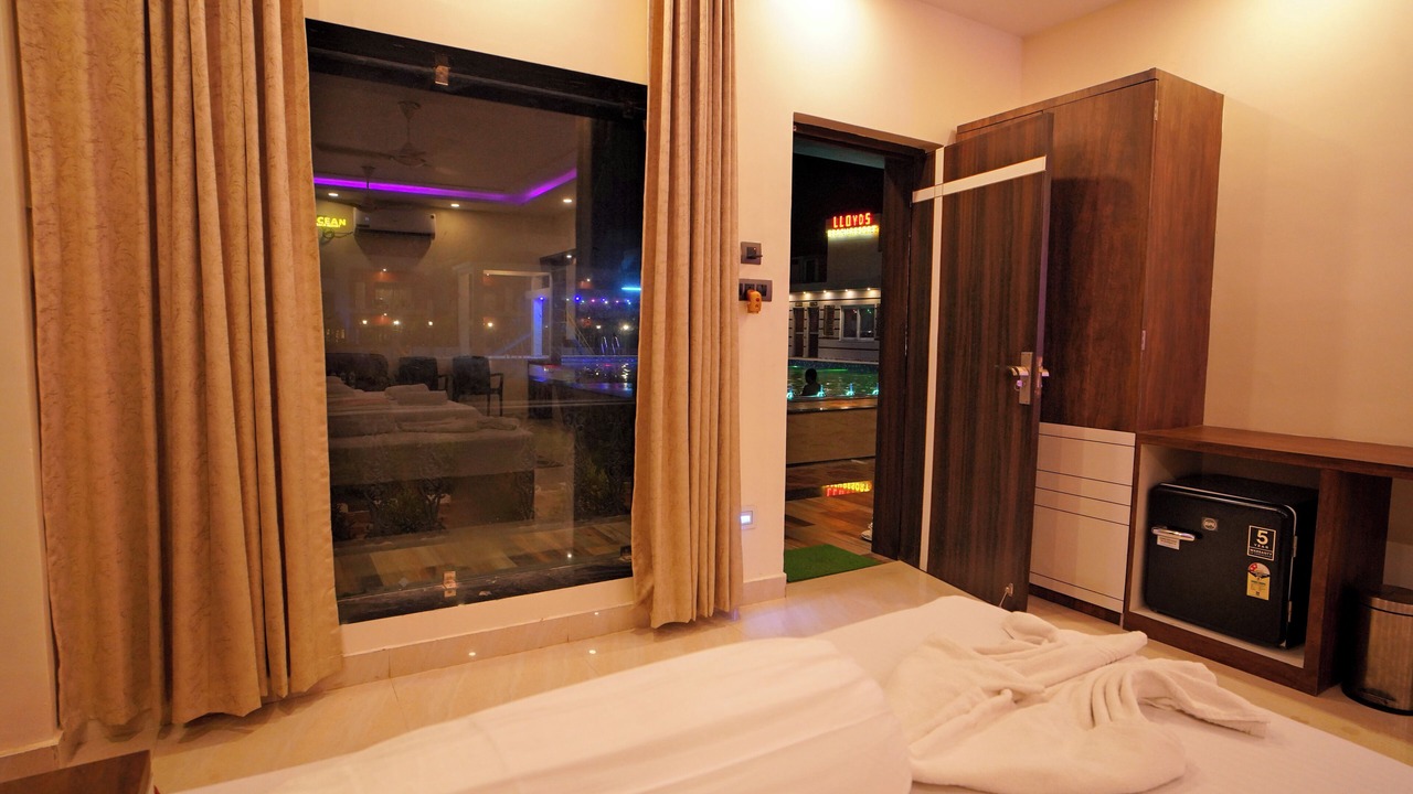 Photo of Bedroom in Mandarmani