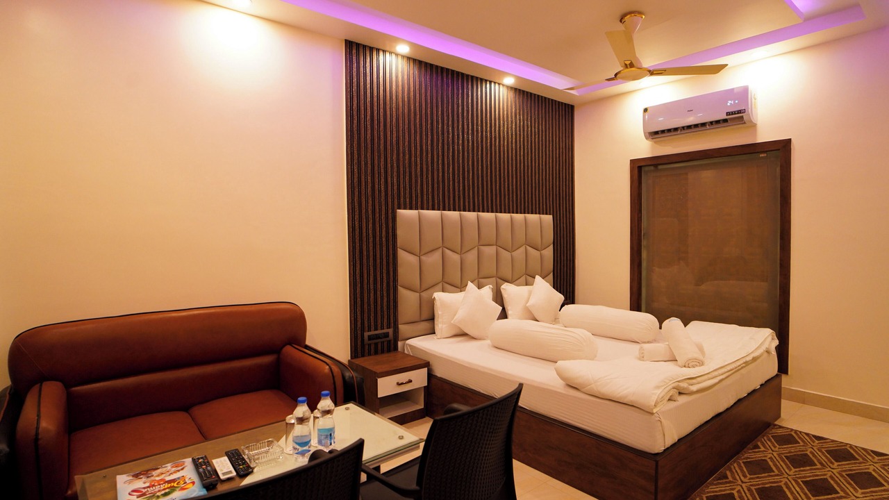 Photo of Bedroom in Mandarmani