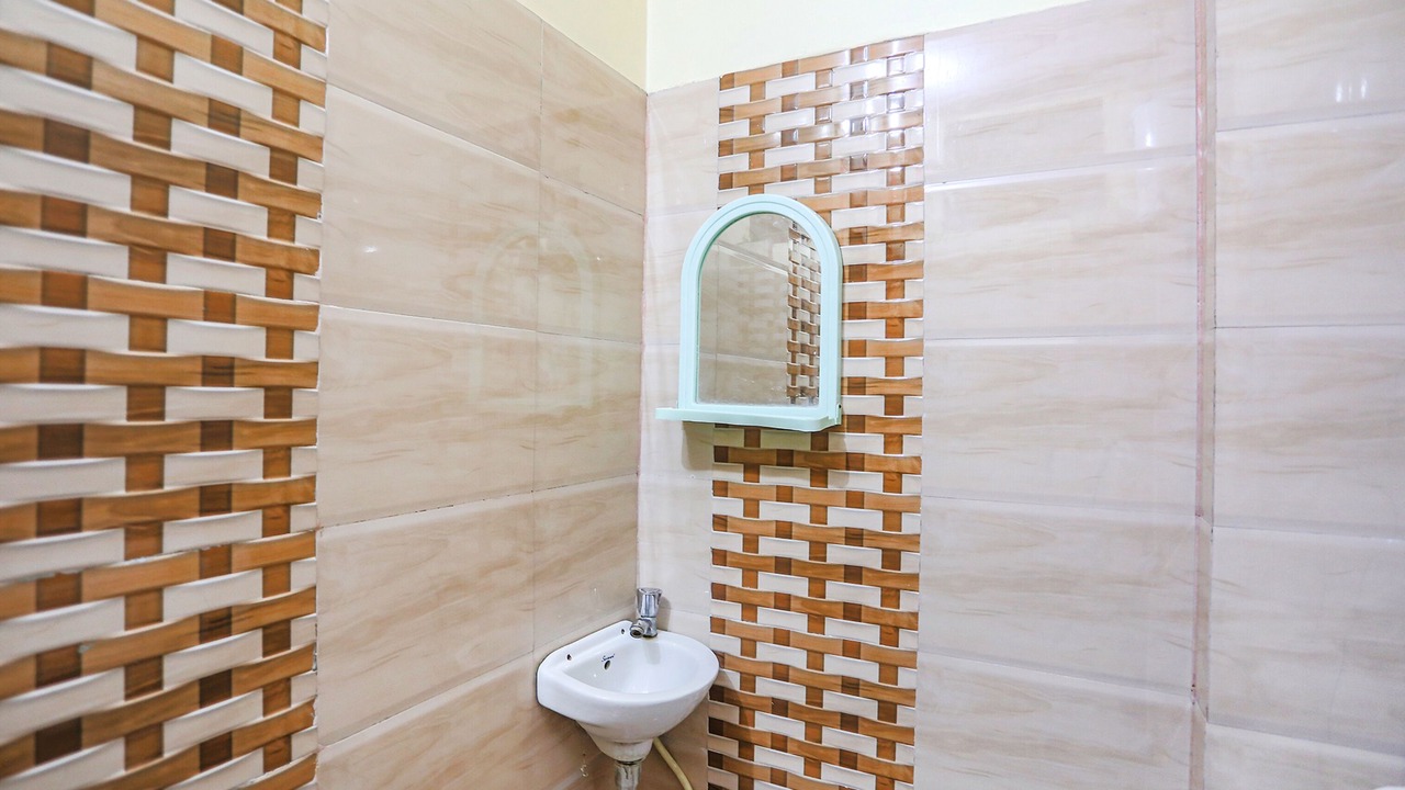 Photo of Bathroom in Kanpur