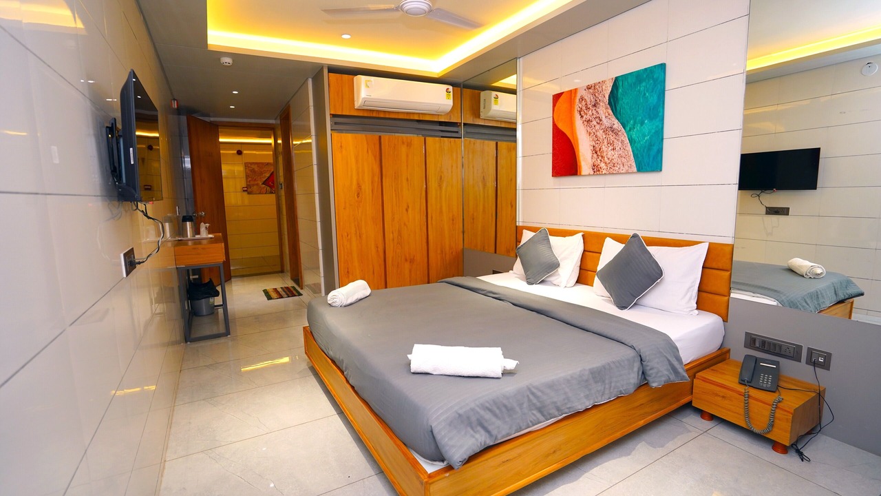 Photo of Bedroom in Rajkot