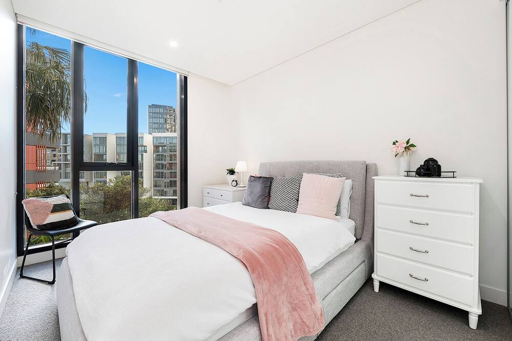 Photo of Bedroom in Wentworth Point