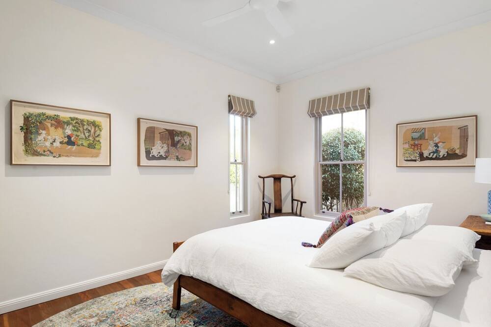 Photo of Bedroom in Terrey Hills