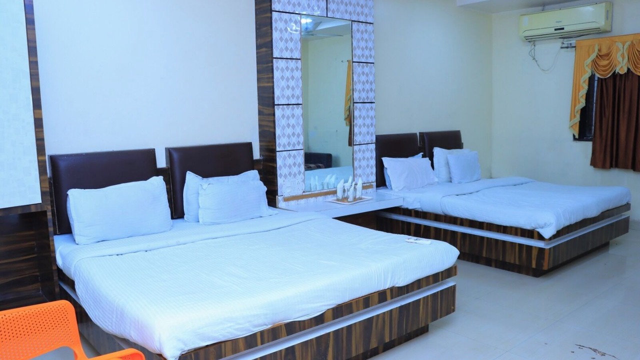 Photo of Bedroom in Latur