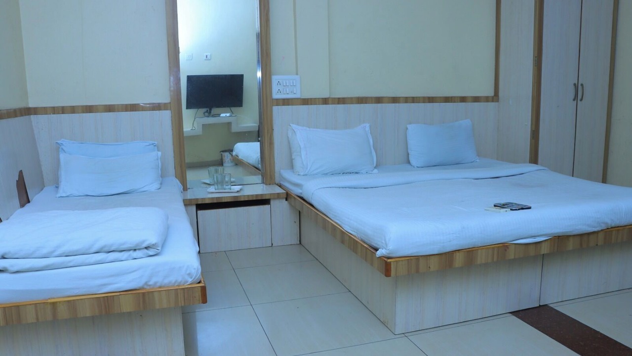 Photo of Bedroom in Latur