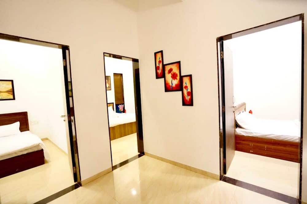 Photo of Bedroom in Kune Village