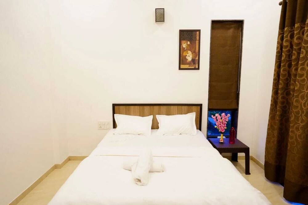 Photo of Bedroom in Kune Village