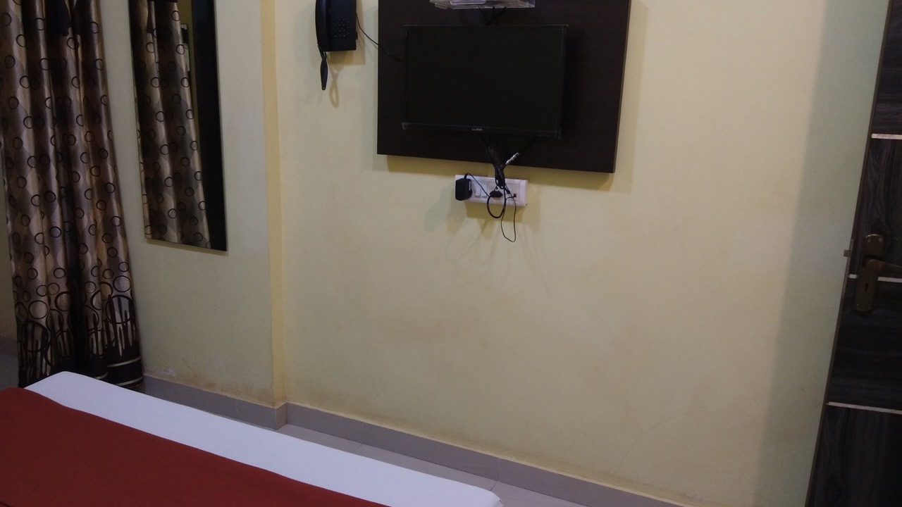 Photo of Bedroom in Ganpatipule