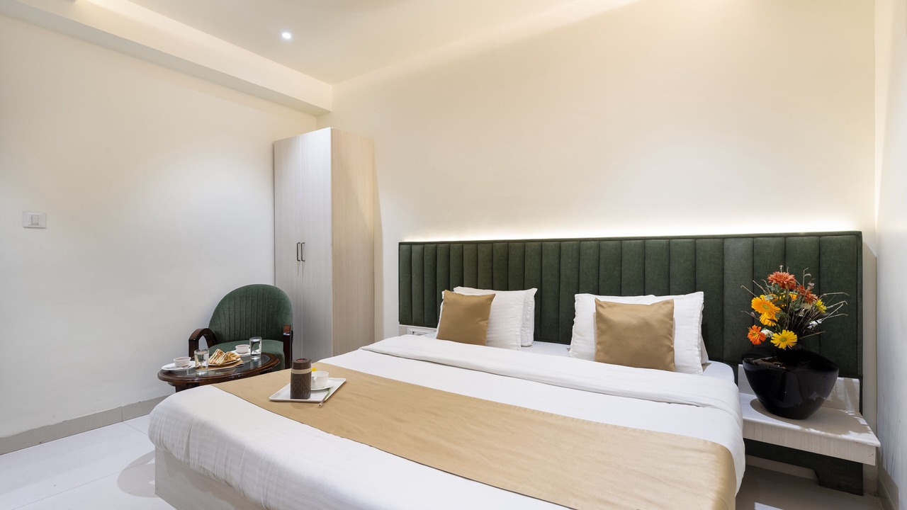 Photo of Bedroom in Bhopal