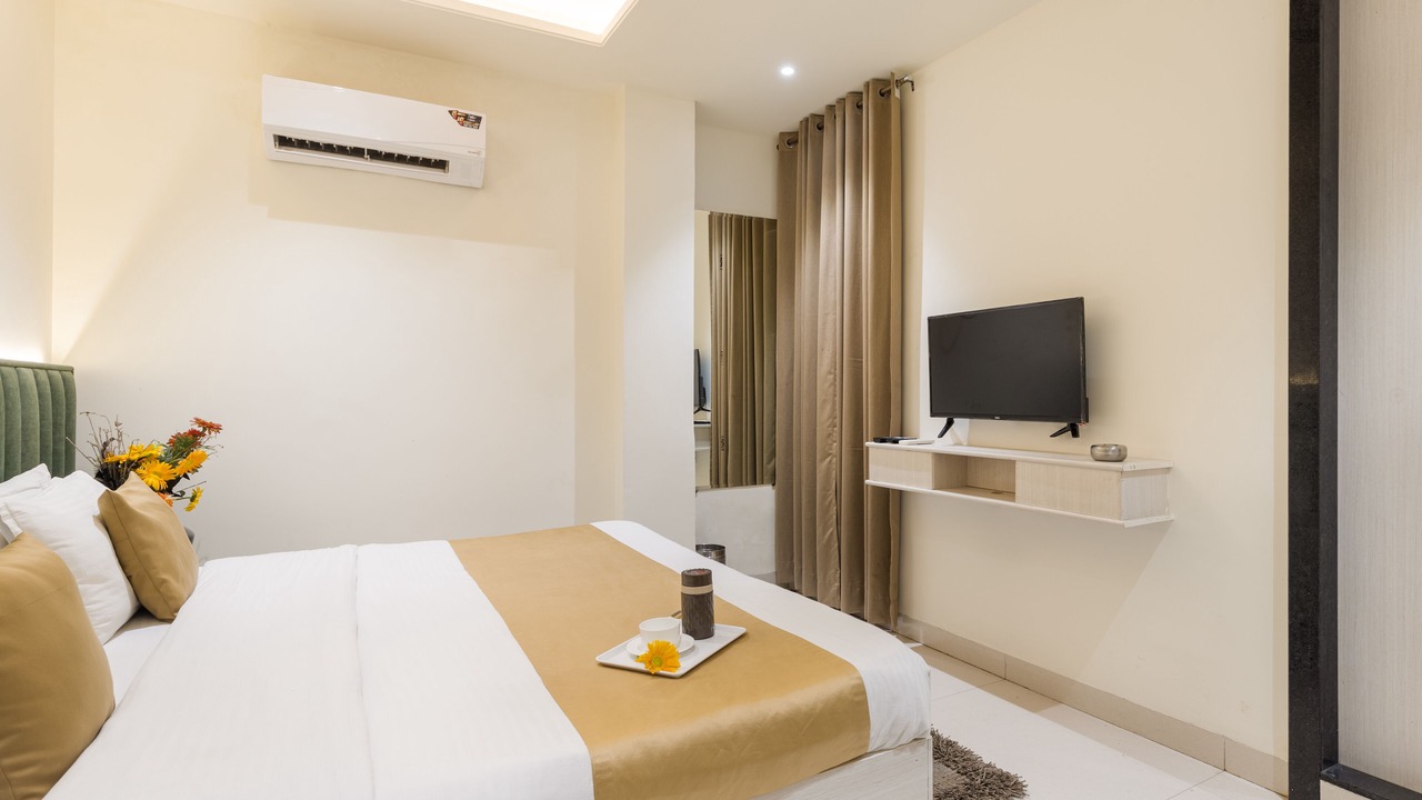 Photo of Bedroom in Bhopal