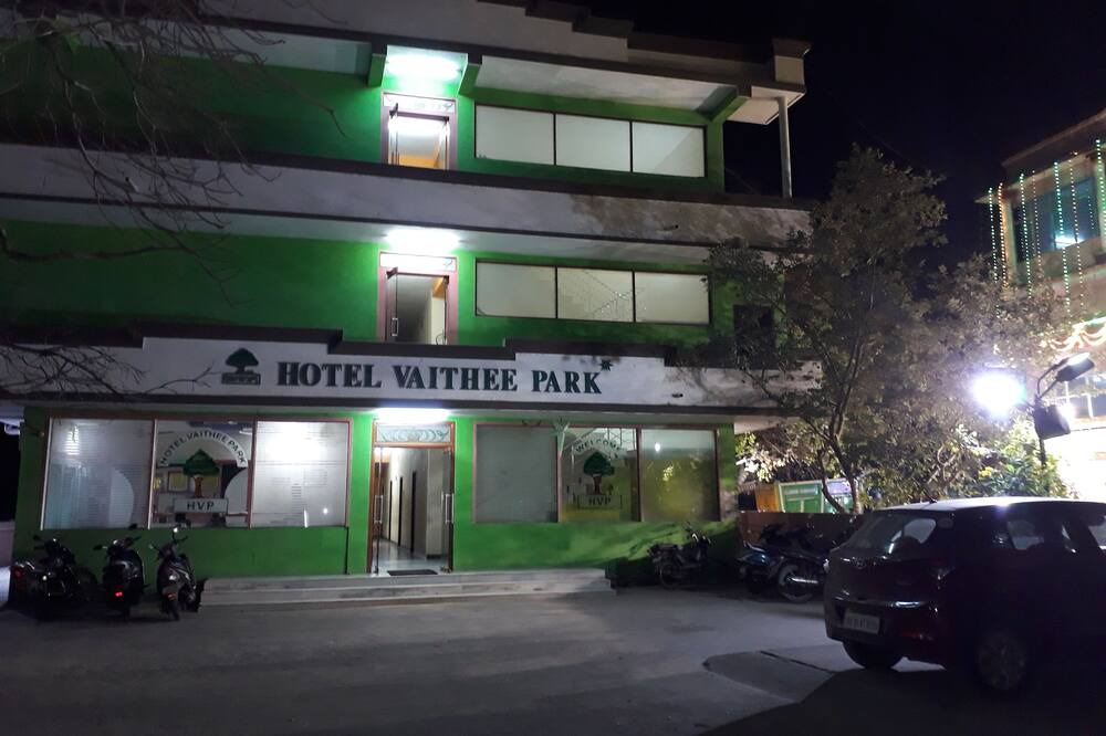 Photo of Outdoor in Poonamallee