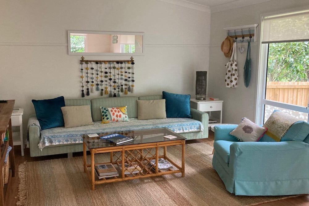 Photo of Livingroom in Pretty Beach Central Coast