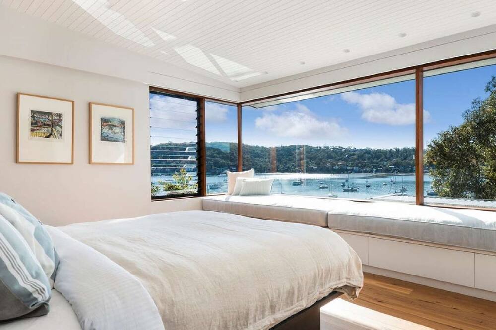 Photo of Bedroom in Avalon Beach