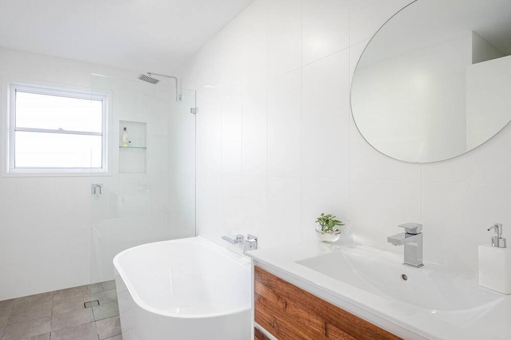 Photo of Bathroom in Macmasters Beach