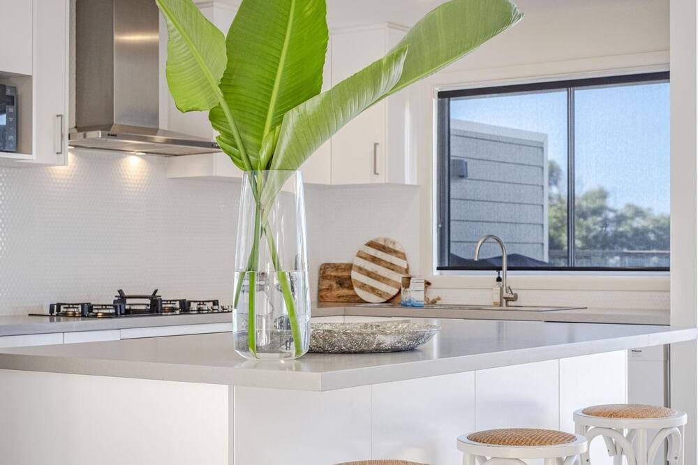 Photo of Kitchen in Macmasters Beach