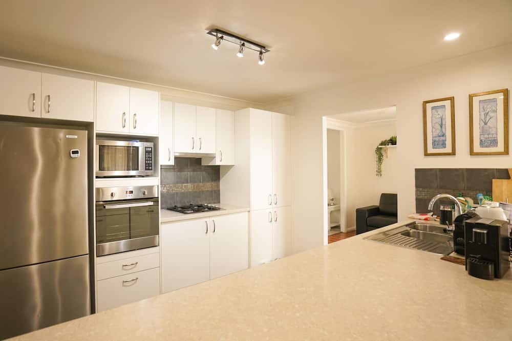Photo of Kitchen in Green Point