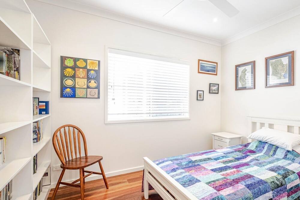 Photo of Bedroom in Macmasters Beach