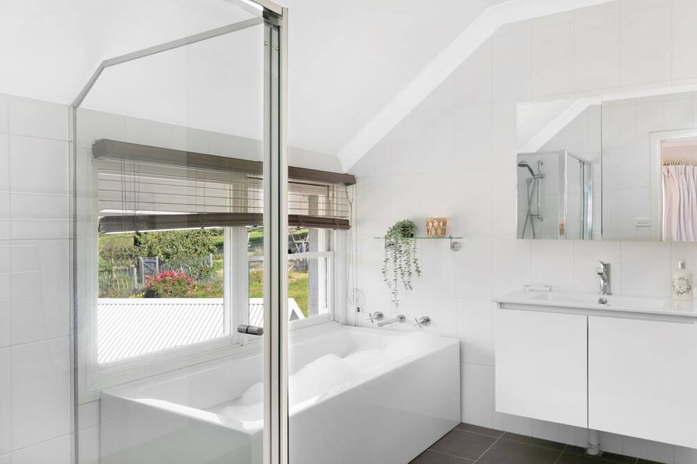 Photo of Bathroom in Mittagong