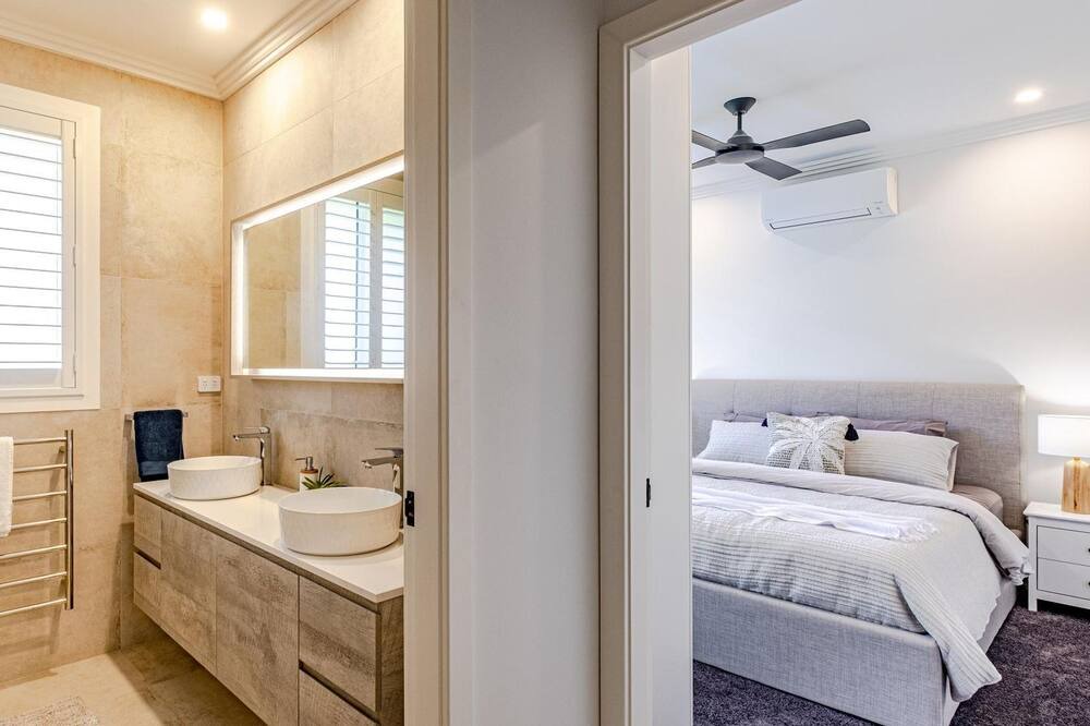 Photo of Bathroom in Erina