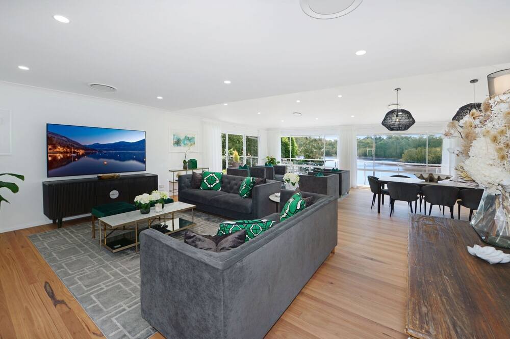 Photo of Livingroom in Avoca Beach