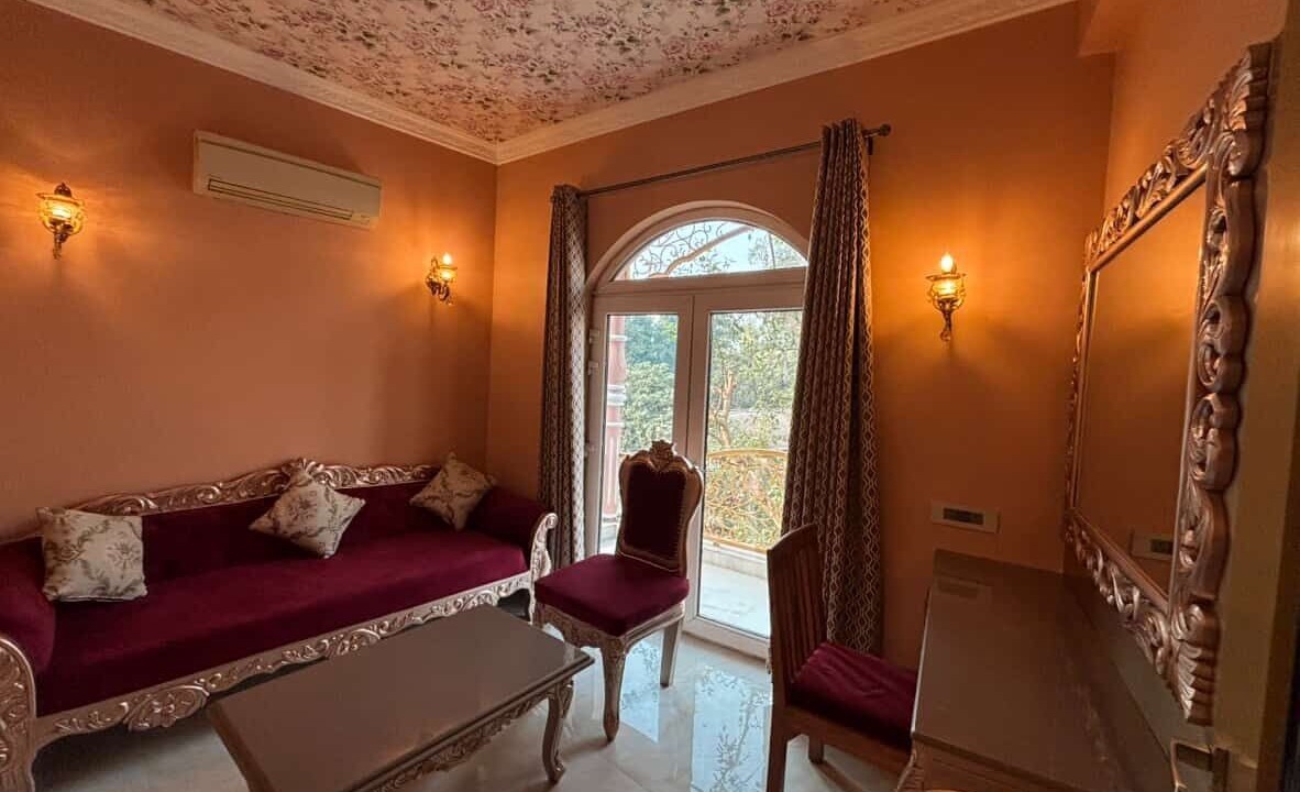Photo of Bedroom in Taj Ganj