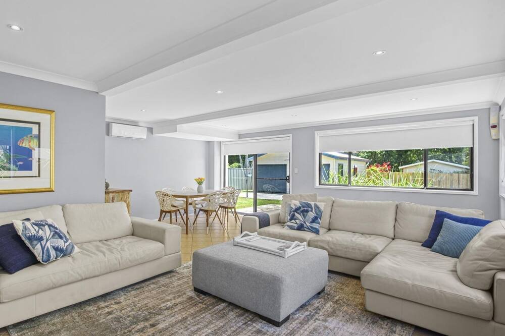 Photo of Livingroom in Pretty Beach Central Coast