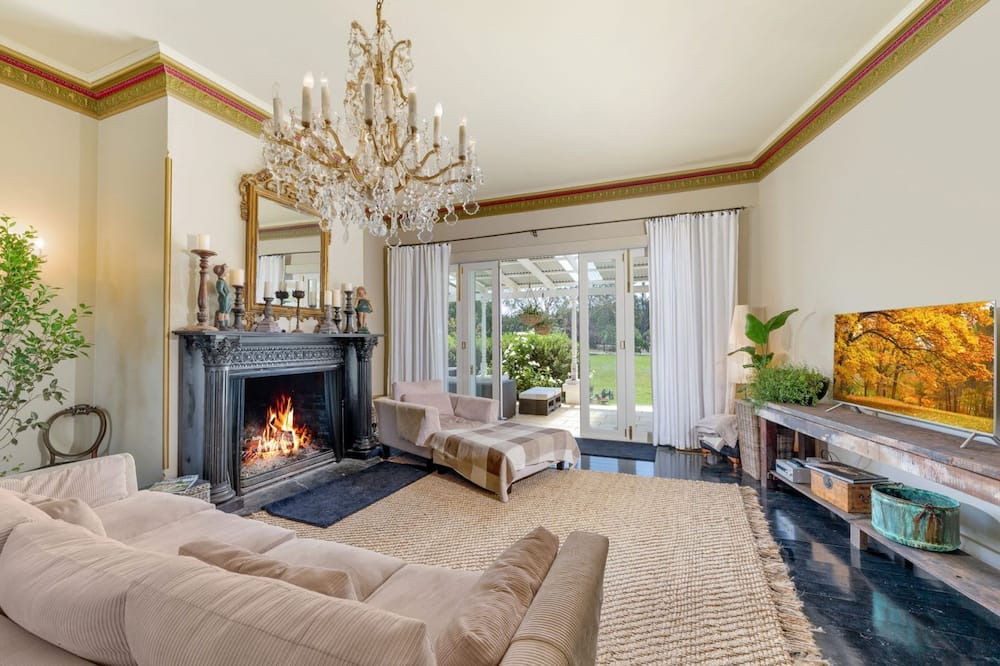 Photo of Livingroom in Medway