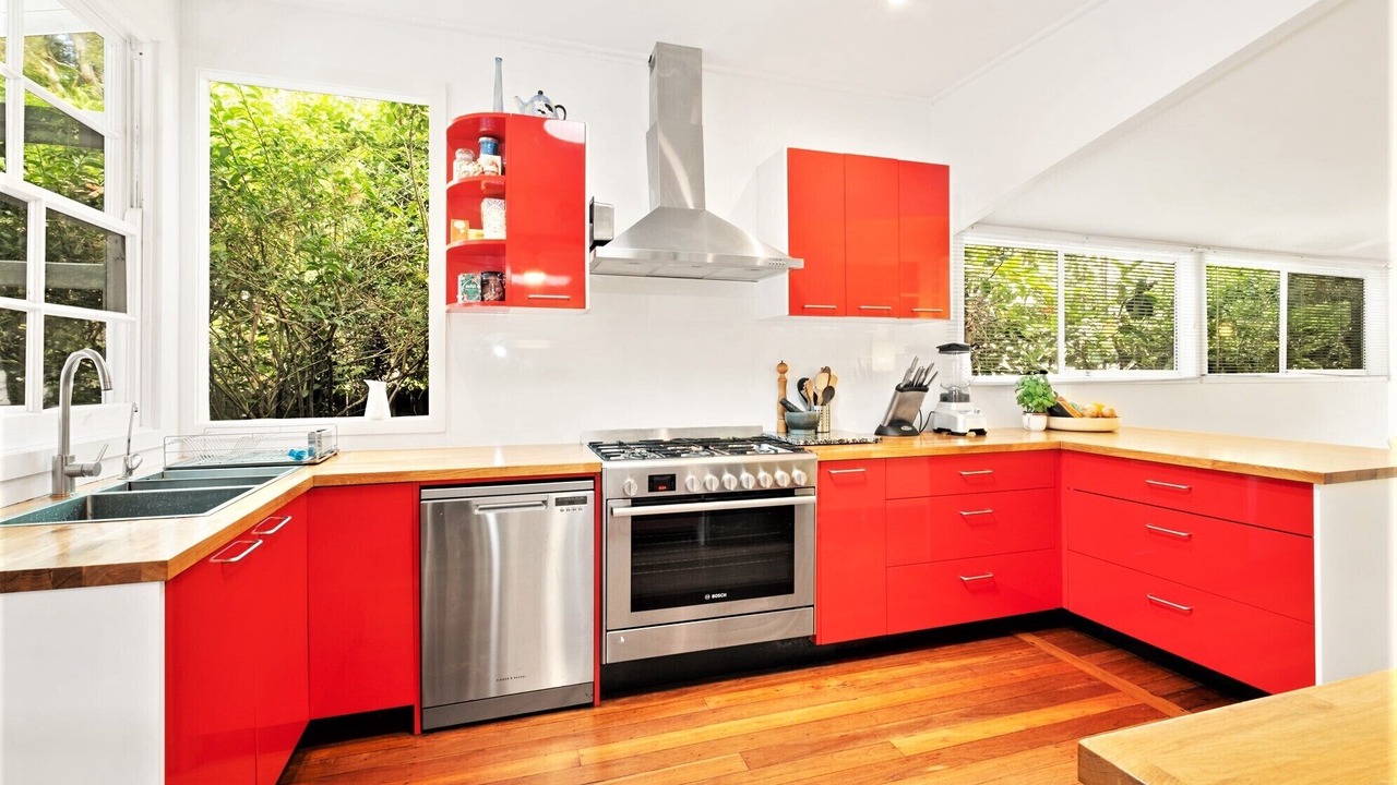 Photo of Kitchen in Macmasters Beach