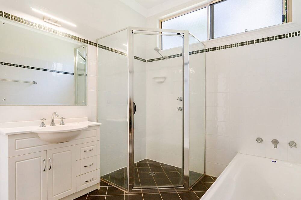 Photo of Bathroom in Pretty Beach Central Coast