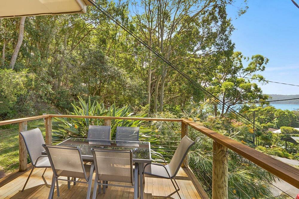 Photo of Patio Balcony in Pretty Beach Central Coast