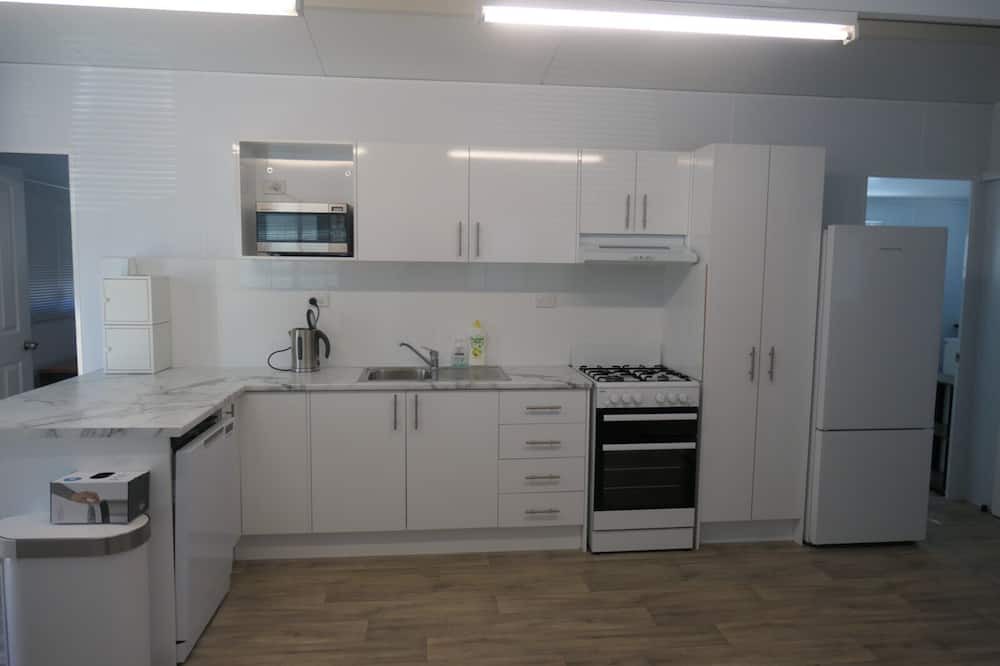 Photo of Kitchen in Mount Hunter