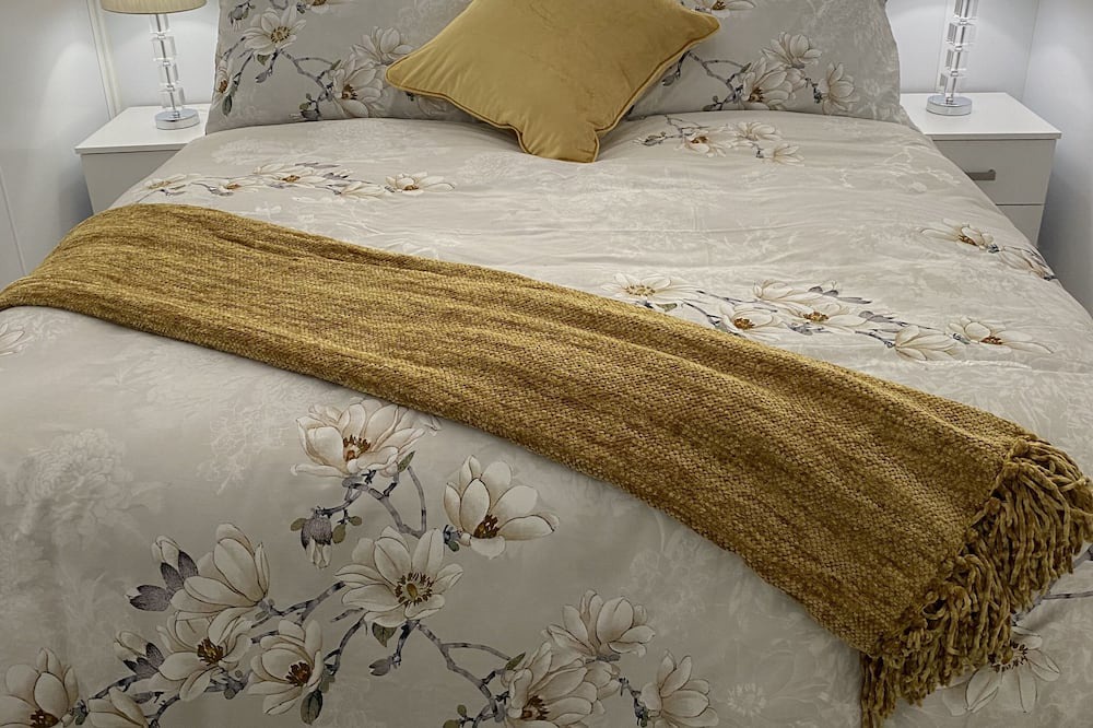 Photo of Bedroom in Mount Hunter