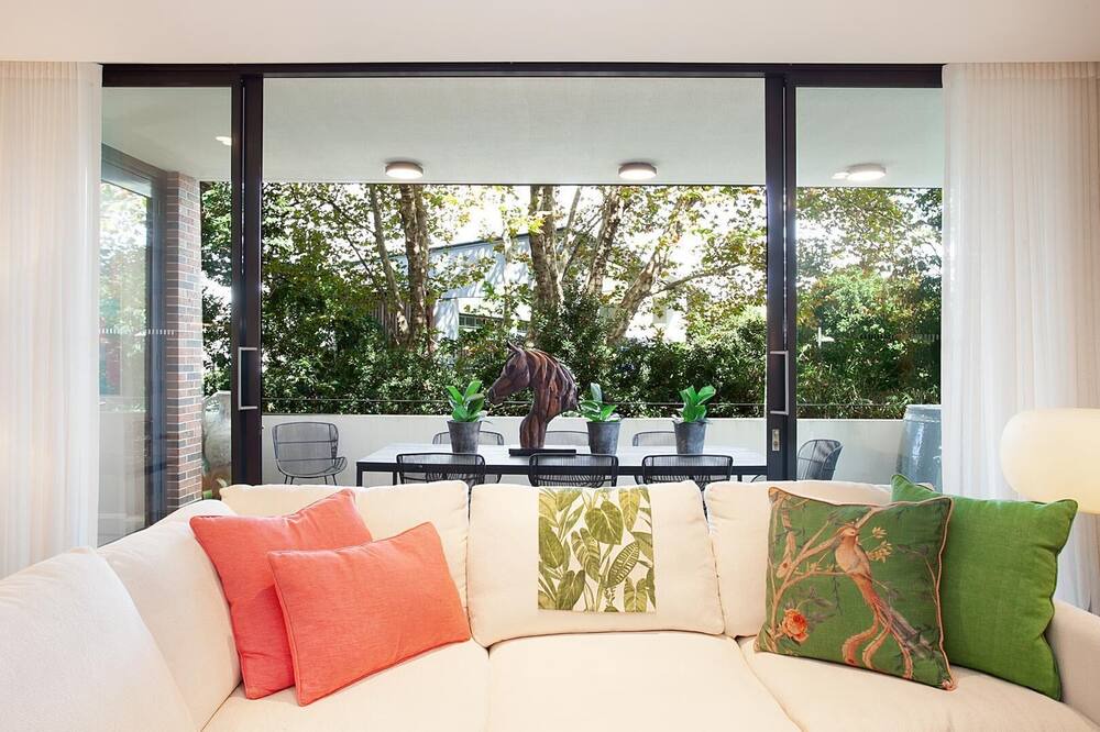 Photo of Livingroom in Rose Bay