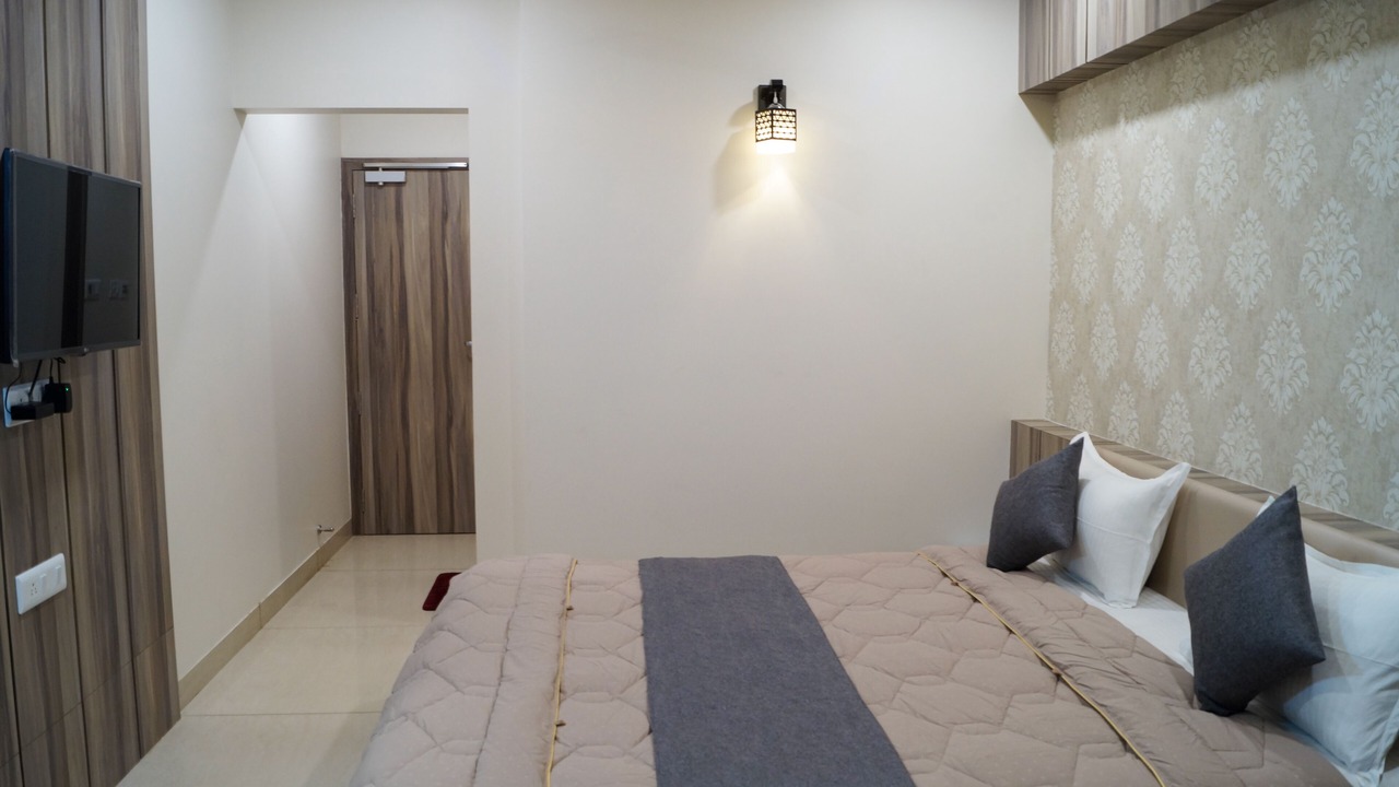 Photo of Bedroom in Vadodara