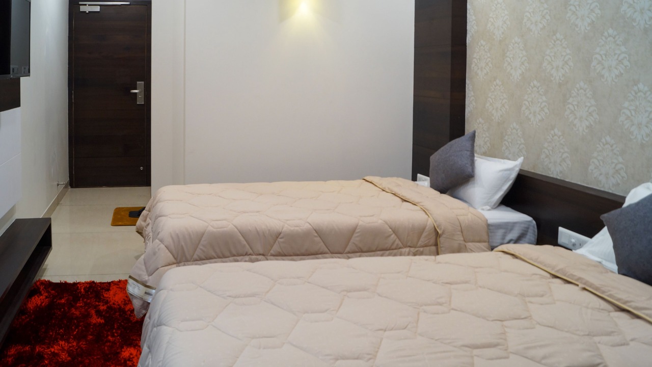 Photo of Bedroom in Vadodara