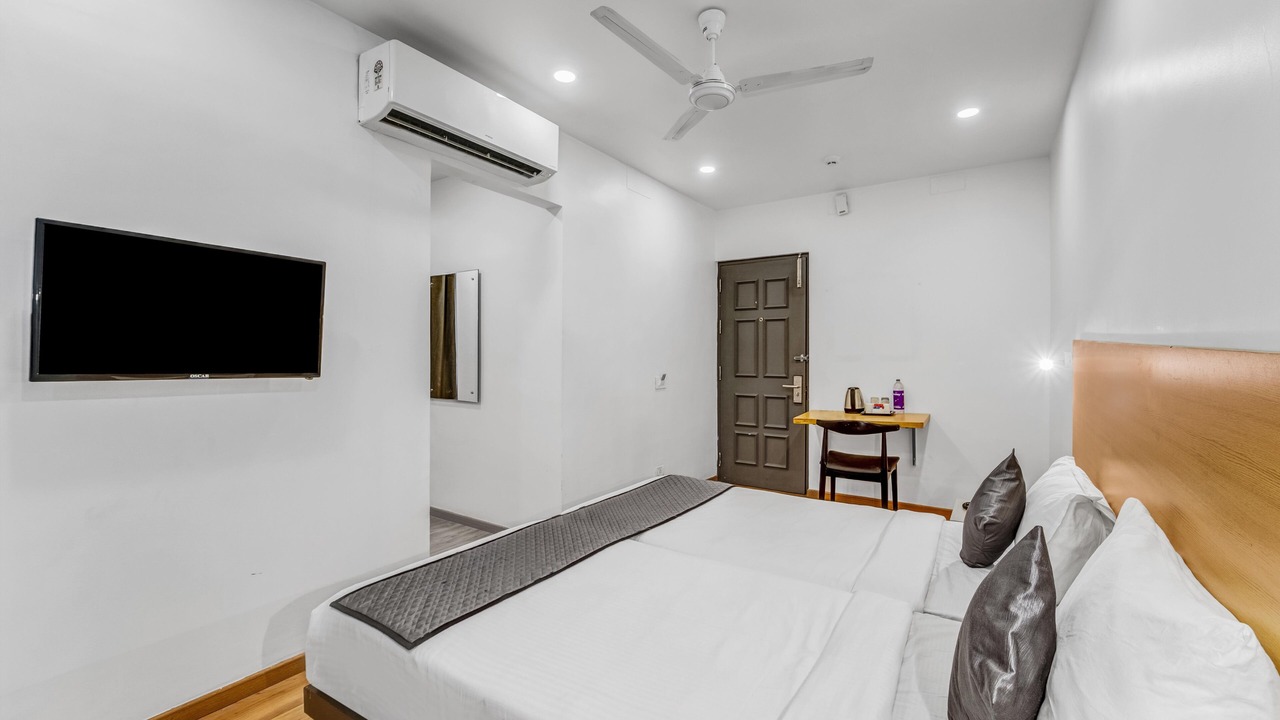Photo of Bedroom in Thoraipakkam