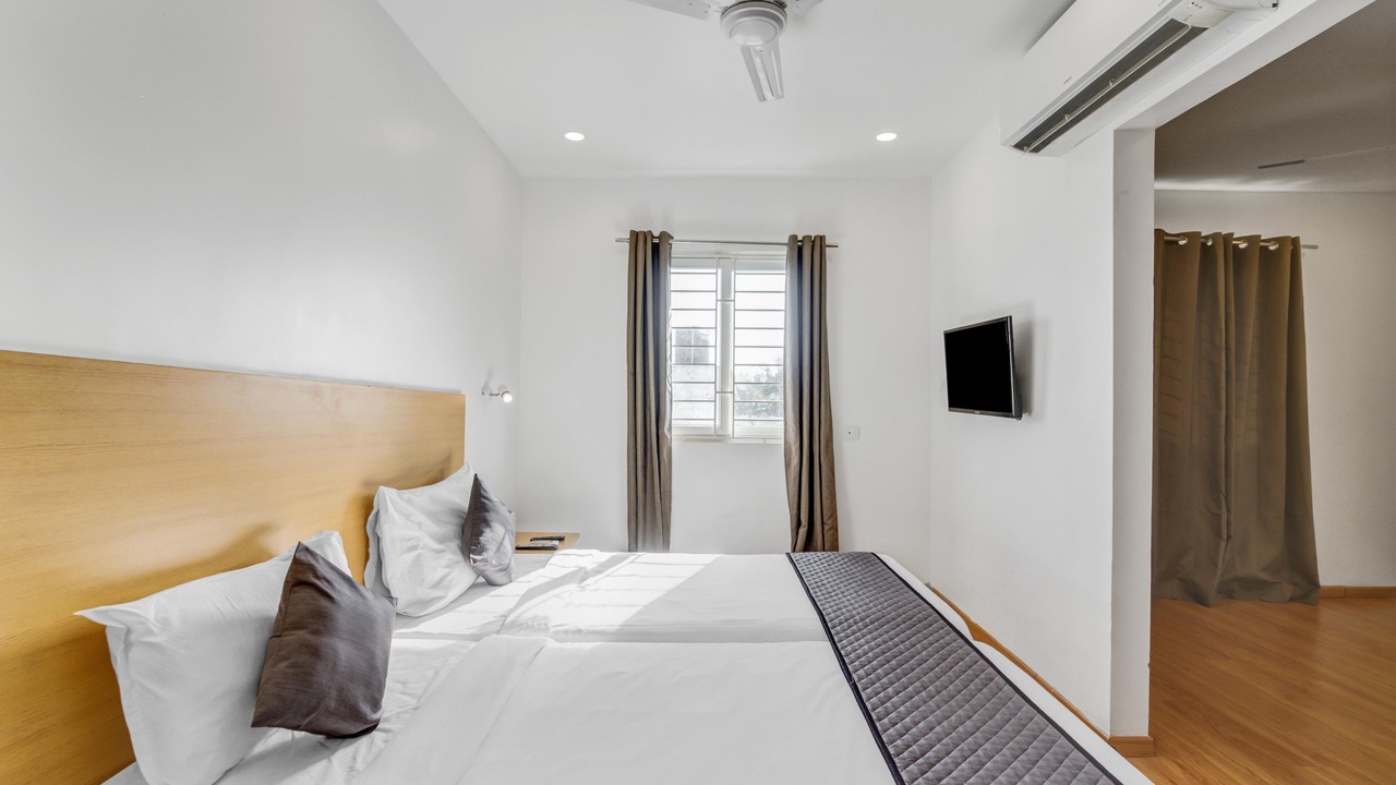 Photo of Bedroom in Thoraipakkam