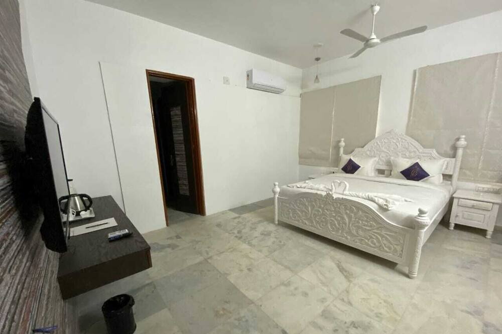 Photo of Bedroom in Ahmedabad