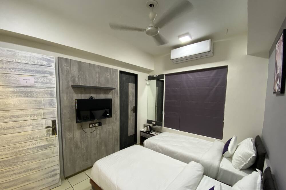 Photo of Bedroom in Ahmedabad